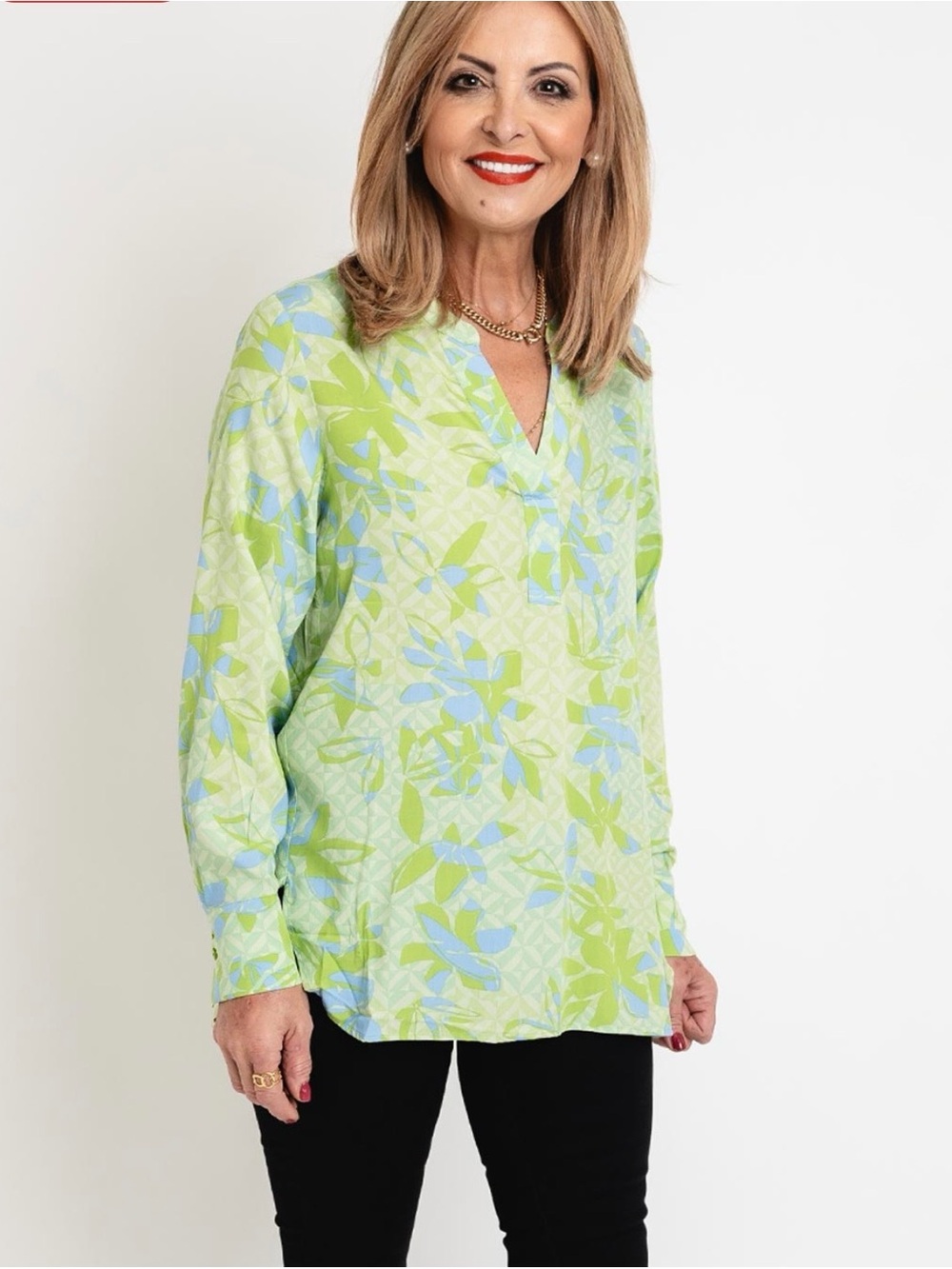 NEW Olsen V-Neck Floral Blouse Tunic